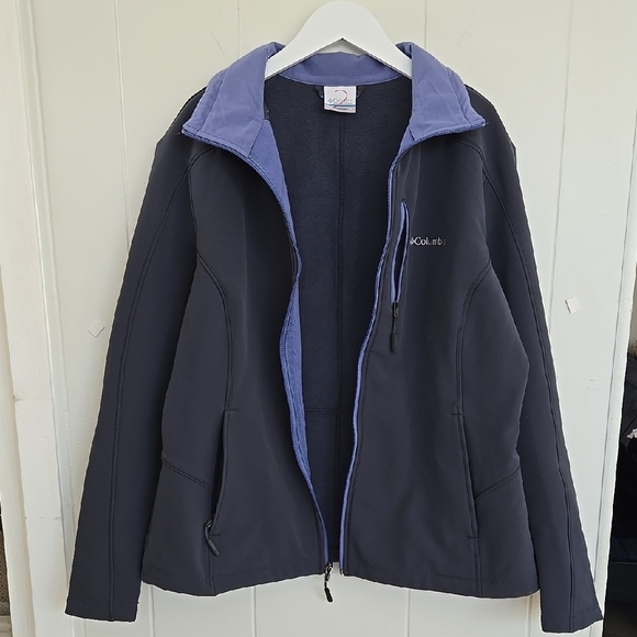 Columbia Women's Dark Gray  Jacket - Picture 6 of 13